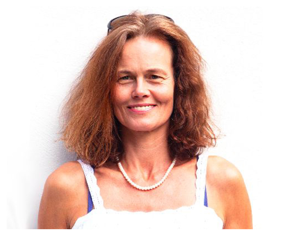 Wir stellen vor: Yogatherapeutin Anja Lührs | unsere langjährige Ausbilderin